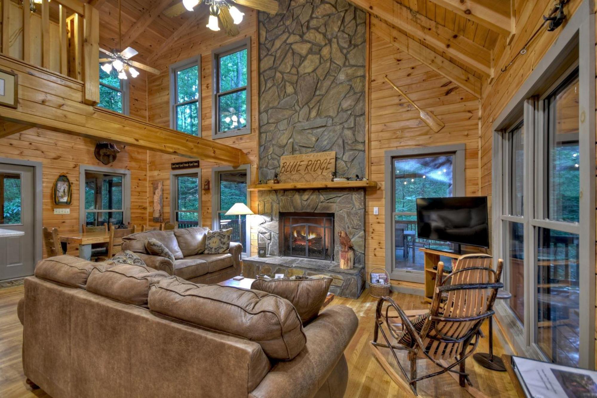 K6 Lodge Gather Around The Firepit Soak In The Hot Tub And Splash In The Creek Blue Ridge Luaran gambar